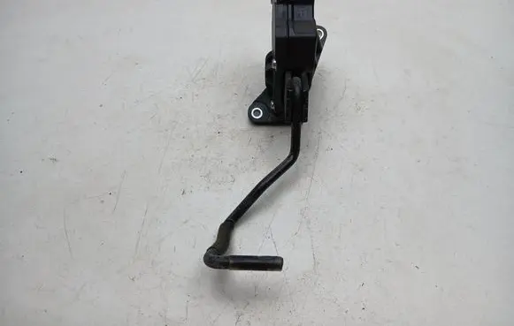 Lexus GS 250 350 300H 450H Accelerator throttle pedal 7811030150 1988008512