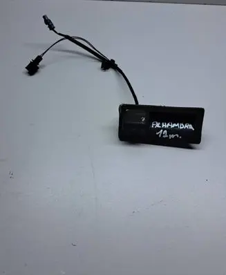 Seat Alhambra (Mk2) Tailgate handle with camera 5N0827566 BN3CZ