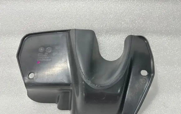 Volkswagen PASSAT B7 Steering wheel column trim 3C1863129A