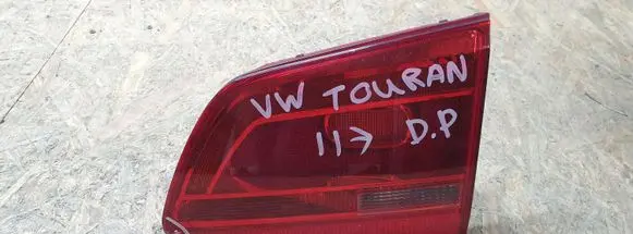 Volkswagen Touran II Tailgate rear/tail lights 1T0945094