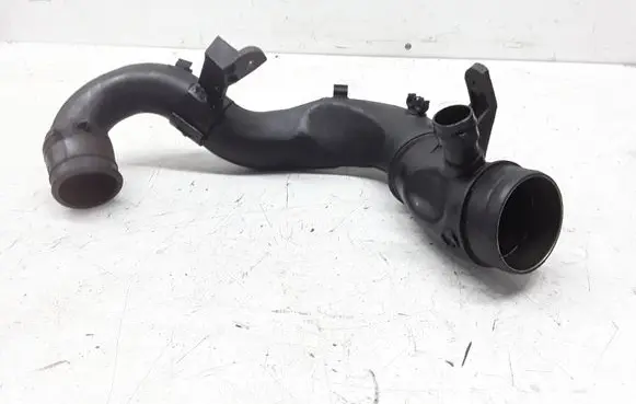 Volkswagen Golf IV Intercooler hose/pipe 446037