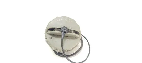 Mazda 3 I Fuel tank filler cap 