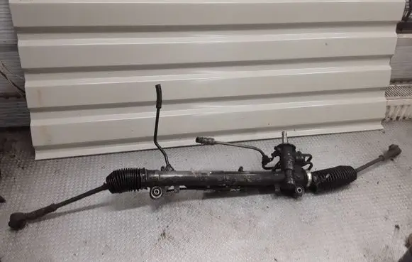 Ford Fusion Steering rack RF2S6C3550KD