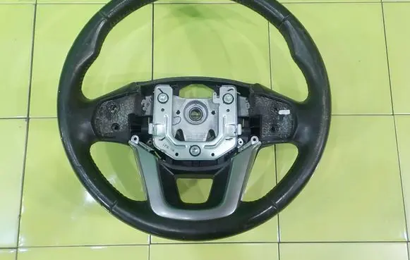 KIA Rio Steering wheel 561301W000 56130