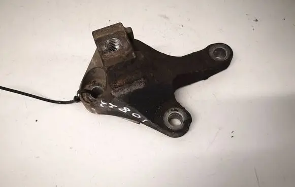 Ford Focus C-MAX Engine mounting bracket 3M517M125