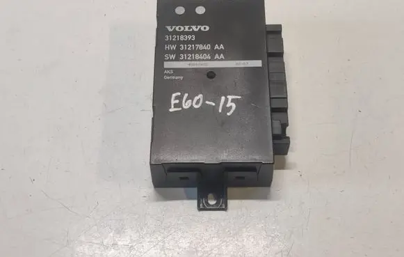 Volvo XC70 Tailgate/trunk control unit/module 31218393
