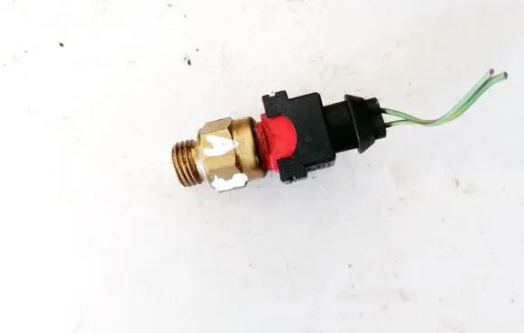 BMW 3 E46 Coolant temperature sensor 1741900 35C