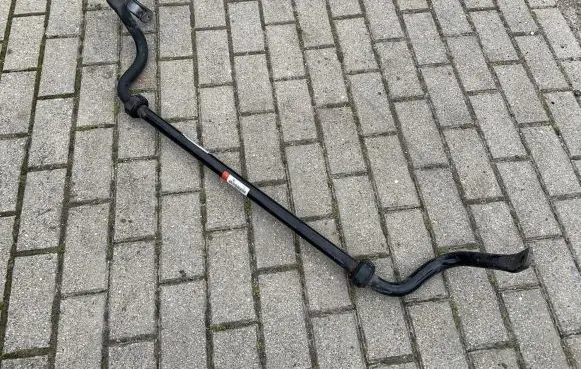 Audi Q7 4M Front anti-roll bar/sway bar 4M0411305A 4M0400045