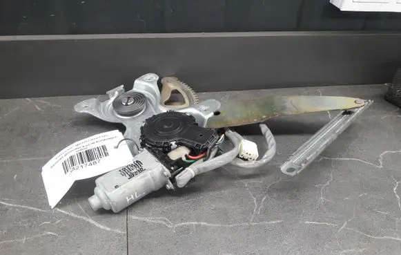 Lexus RX 300 Rear door window regulator with motor 85710-48030