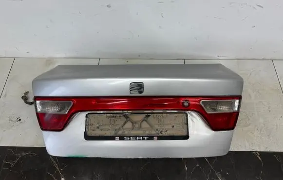 Seat Toledo II (1M) Tailgate/trunk/boot lid