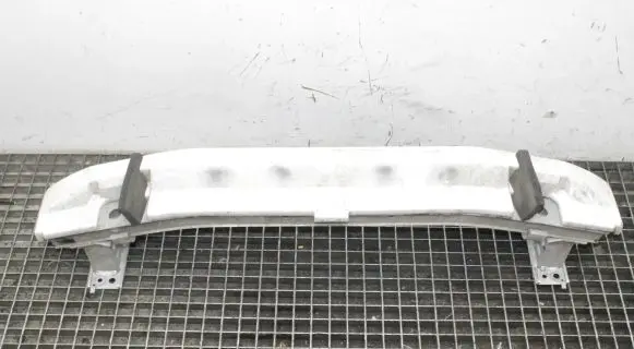 Lexus CT 200H Front bumper cross member