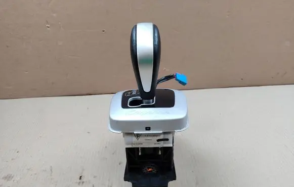 Porsche Cayenne (9PA) Gear shifter/selector 7L5713203D 7L5713025K