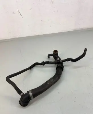 Volkswagen PASSAT B8 Engine coolant pipe/hose 5Q0122101CN