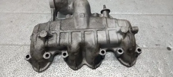 Volkswagen PASSAT B5 Intake manifold