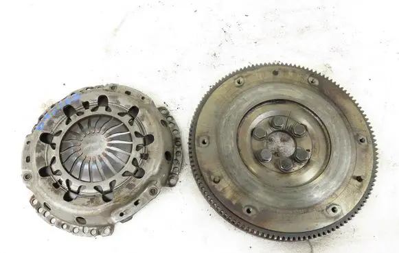 Skoda Fabia Mk1 (6Y) Flywheel 119012810