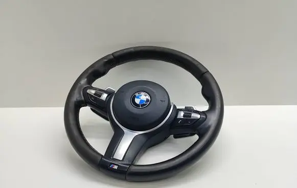 BMW 5 F10 F11 Steering wheel 3074993 3074997 05890589
