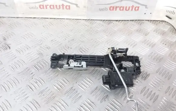 Toyota RAV 4 (XA30) Front door exterior handle/bracket 8999130040 48411010610