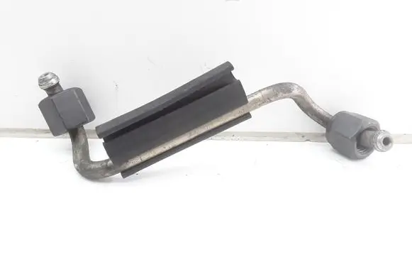 Fuel injector supply line/pipe