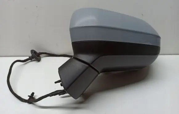 Audi Q2 - Front door electric wing mirror 
