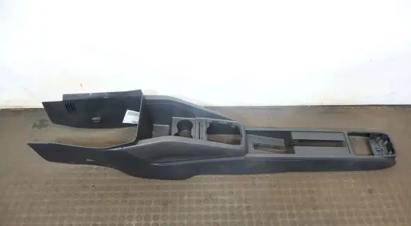 Skoda Fabia Mk3 (NJ) Center console