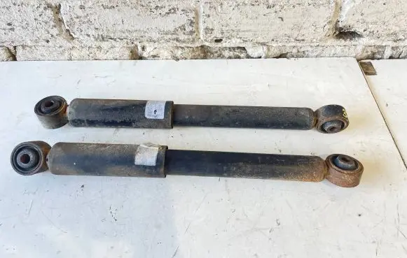 Volkswagen Caddy Rear shock absorber/damper