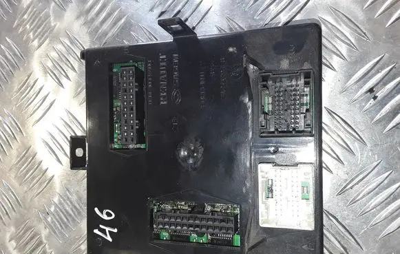 Renault Espace - Grand espace IV Immobilizer control unit/module 8200291681 8200278721 8200283817