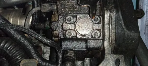 Ford C-MAX I Fuel injection high pressure pump 0445010102 9683703780A