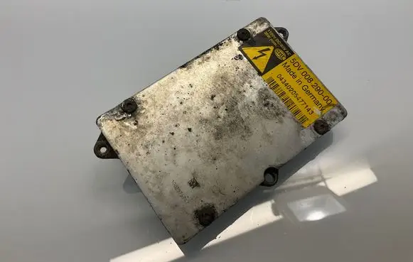 Mercedes-Benz E W211 Headlight ballast module Xenon 5DV00829000 04340205477143