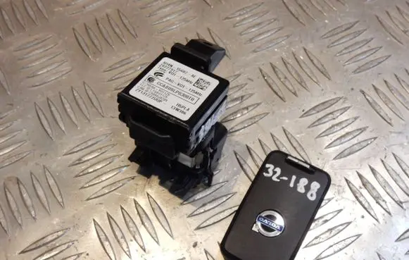 Volvo S80 Ignition key/card 30659639 AH4N15607AE 32188