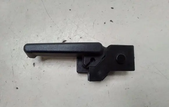 Opel Insignia A Engine bonnet (hood) release handle