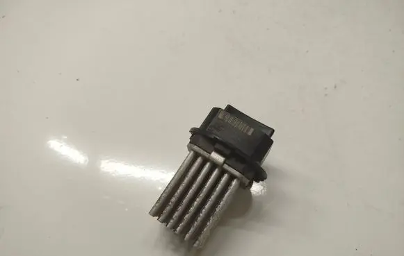 Mercedes-Benz Sprinter W906 Heater blower motor/fan resistor 5HL00894104