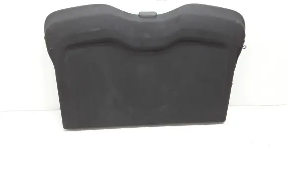 Parcel shelf