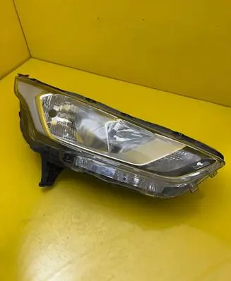Ford Connect Headlight/headlamp KT1B-13W029-AD