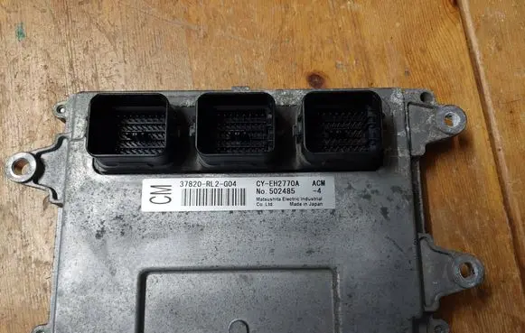 Honda Accord Engine control unit/module 37820RL2G04 502485 CYEH2770A