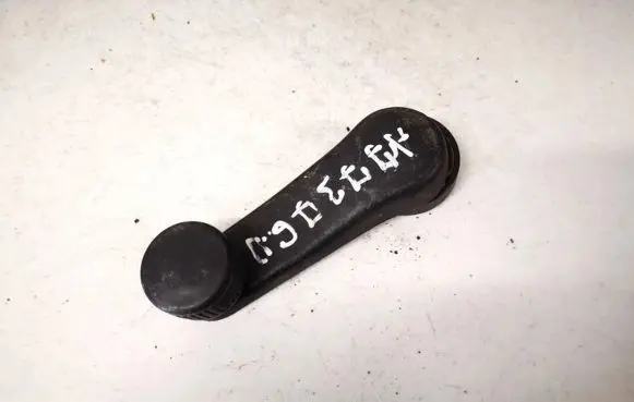 Volkswagen Golf IV Front door window winding handle 1H0837581D