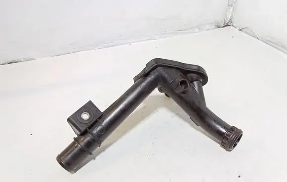 Nissan Qashqai+2 Engine coolant pipe/hose 210473766R