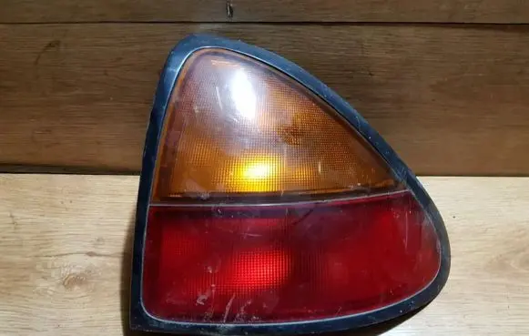 Mazda 323 Rear/tail lights