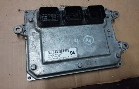 Honda Civic Engine control unit/module 37820RSHE13
