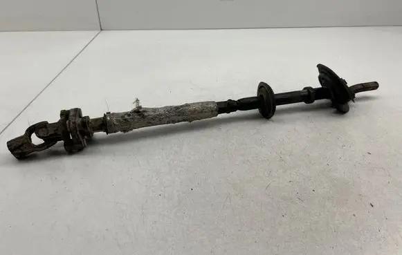 Land Rover Discovery 4 - LR4 Steering column universal joint 