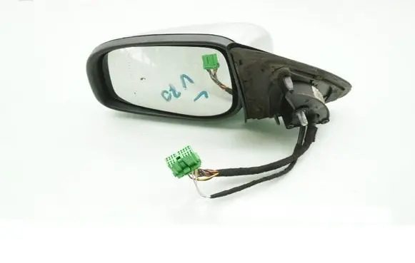 Volvo V70 Front door electric wing mirror MMAUTKO28538