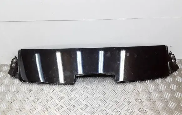 Tailgate/trunk spoiler