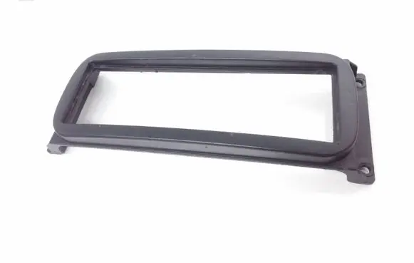 Radio/GPS head unit trim