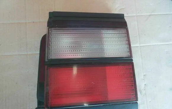 Volkswagen PASSAT B3 Rear/tail lights 357945108
