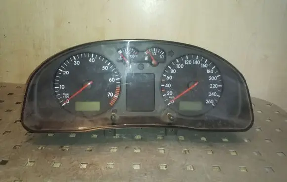 Volkswagen PASSAT B5 Speedometer (instrument cluster) 3B0919861B