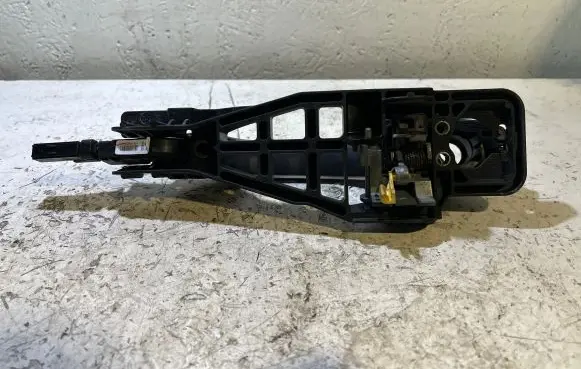 Jeep Grand Cherokee Front door exterior handle 04589881AH
