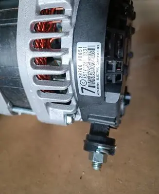 Subaru Forester SK Generator/alternator 23700AB051