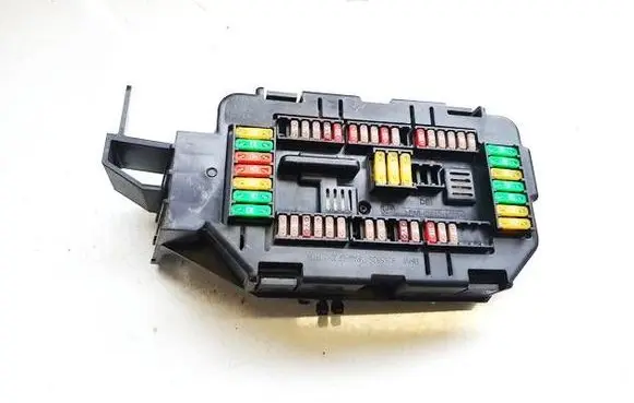 BMW X5 F15 Fuse box set 9265835 936037101