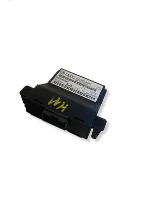 Volkswagen Golf V Gateway control module 1K0907530Q 1K0907951