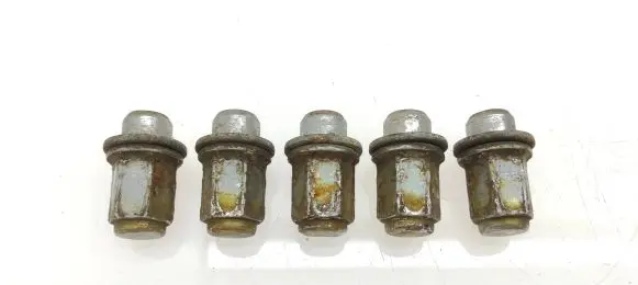 Toyota Avensis Verso Nuts/bolts 