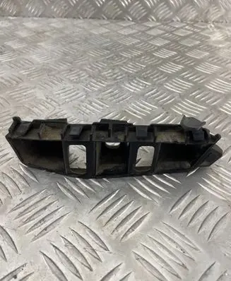Volkswagen Touareg II Front bumper mounting bracket 7P6807184F 20105302 29125302